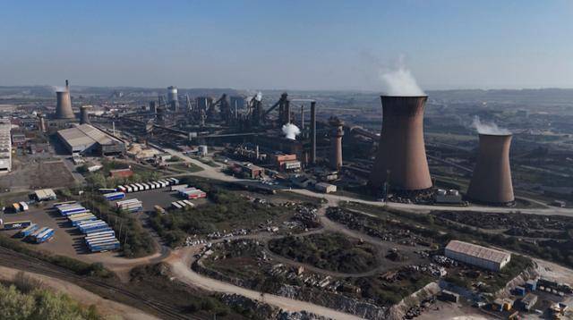 12일 영국 링컨셔 스컨소프에 있는 브리시티 스틸 공장. AP 연합뉴스