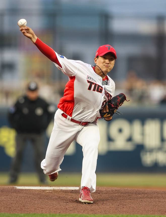 KIA 김도현이 2일 광주-기아 챔피언스 필드에서 열린 2025 KBO리그 삼성전에 선발 등판해 역투하고 있다. 사진 | KIA 타이거즈