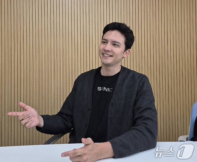 드러스트 킨사 소닉SVM 최고마케팅책임자(CMO)가 최근 서울 강남구에서 뉴스1과 인터뷰하고 있다. 2025.4.14./뉴스1