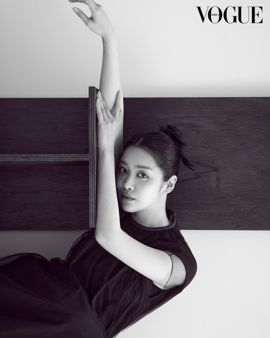 이탈리아 럭셔리 패션 하우스가 배우 차주영과 함께한 화보를 보그 코리아 5월호를 통해 공개했다.사진=보그 코리아 제공