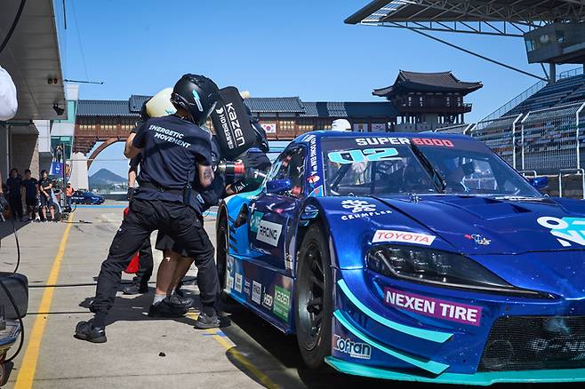 피트 스탑이 진행되었던 지난 2024 오네 슈퍼레이스 챔피언십 3라운드