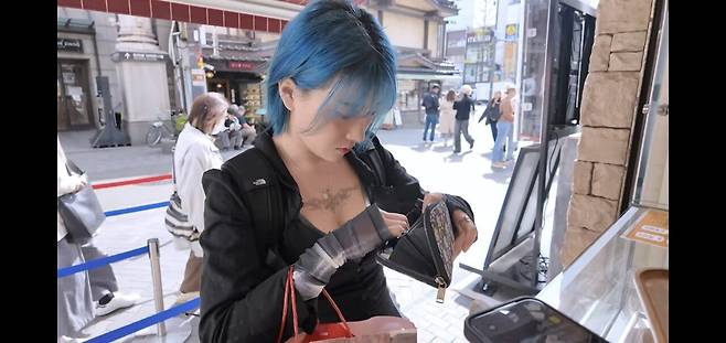 Screenshot_20250416_140449_YouTube.jpg 일본에서 지갑,여권,200만원 소매치기 당한 유튜버