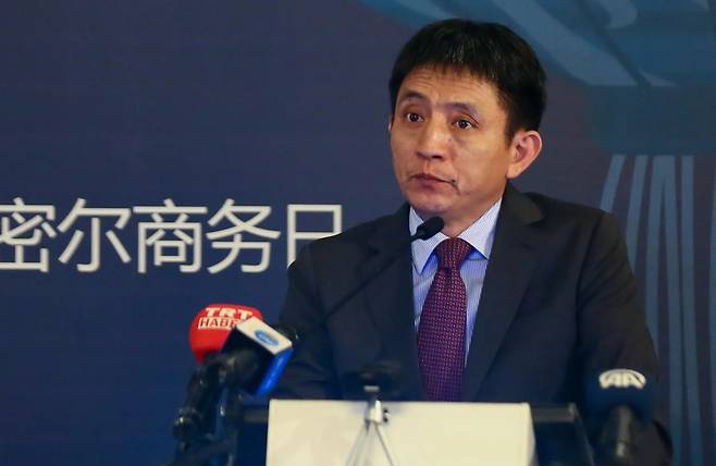 16일 중국 상무부 국제무역담판 대표(장관급) 겸 부부장(차관급)으로 임명된 리청강 WTO(세계무역기구) 주재 중국 대사 /AFPBBNews=뉴스1