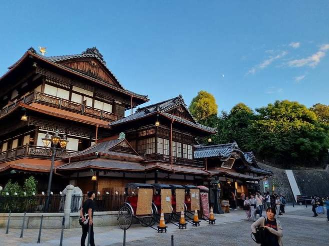 7fed8272b48269f751ee81e444807573c057f04dbbca4009eb54b6696f47041a