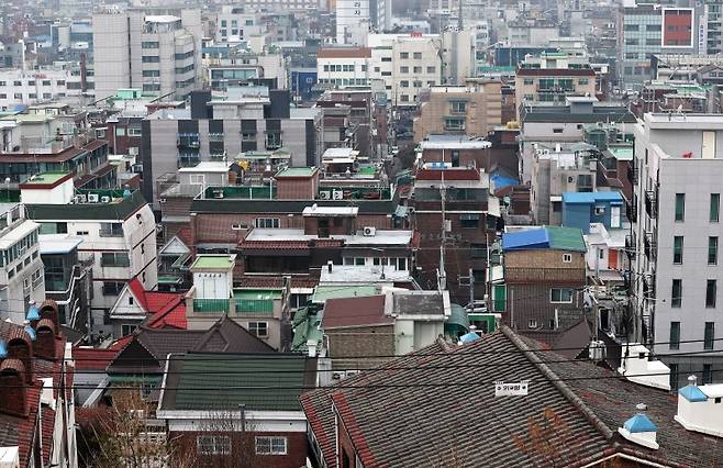 국토교통부는 '주택 재건축 판정을 위한 재건축진단 기준' 등 하위법령 개정안을 입법예고한다고 17일 밝혔다.(ⓒ뉴스1, 무단 전재-재배포 금지)
