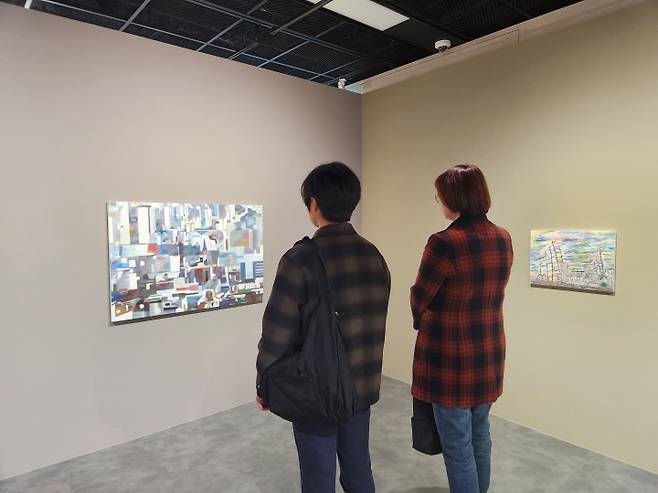 장애 예술인도 예술인으로서 늘 새로운 작품을 제작해야만 하는 창작의 고통이 있다.