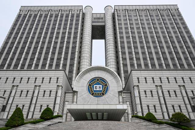 서울 서초구 서울중앙지법. 한국일보 자료사진