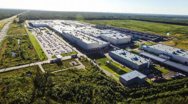 러시아와 우크라이나 전쟁이 종전을 향해 가면서 현지 시장에서 철수했던 현대차그룹이 재진출 할지 주목된다. 사진은 현대차그룹이 2023년 매각했던 HMMR 전경. /사진=현대차그룹