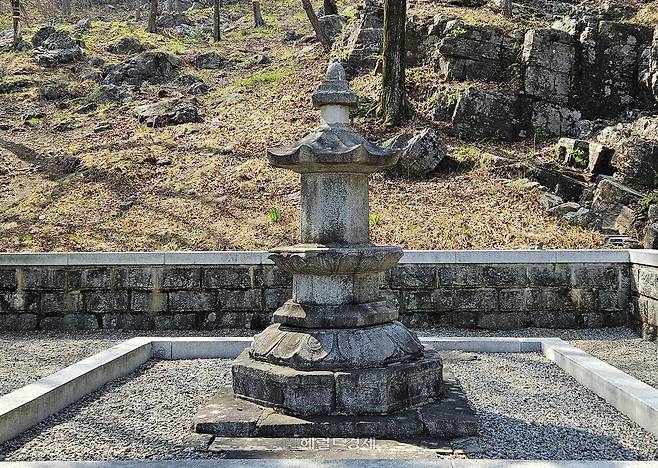 장유사 석조팔각 사리탑