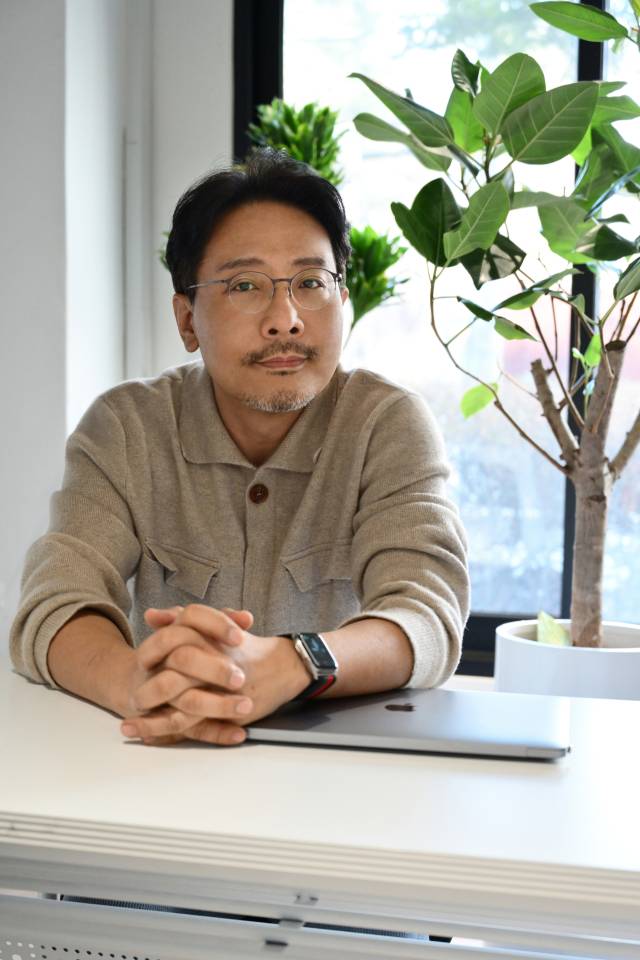 애니메이션 ‘킹 오브 킹스’ 연출·각본·제작을 맡은 장성호 모팩 스튜디오 대표. 사진 제공=모팩 스튜디오