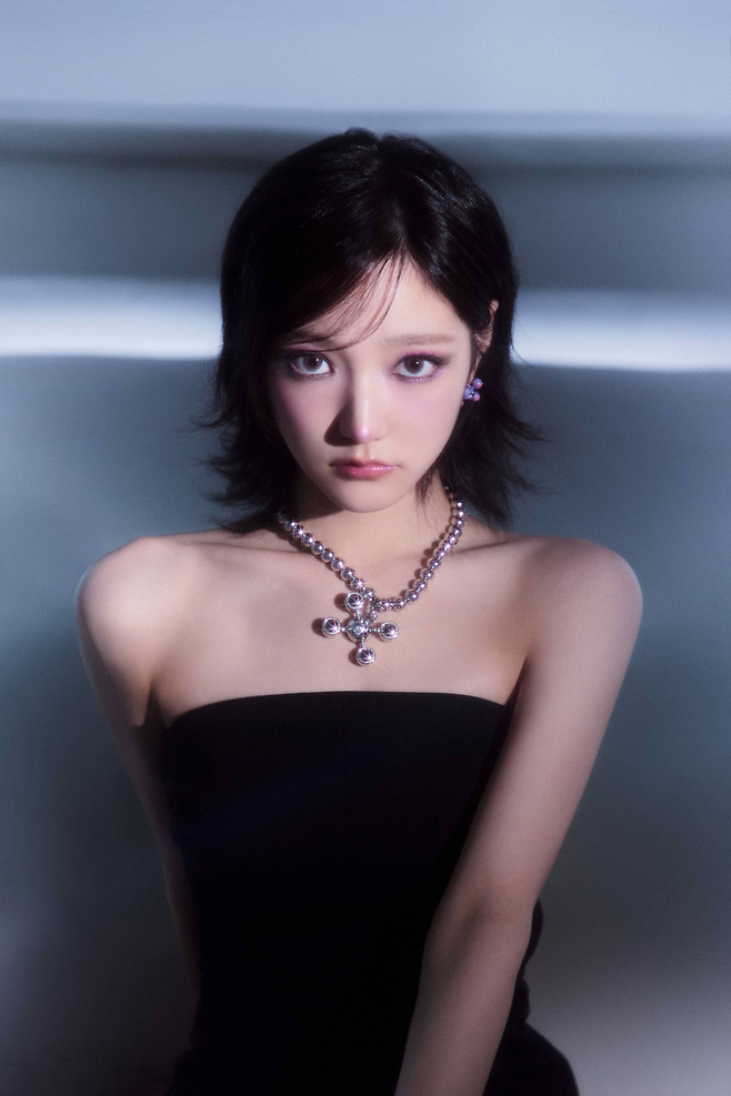 키키 지유. 스타쉽엔터테인먼트