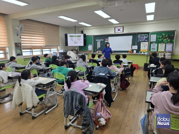 ▲생활안전 ▲교통안전 ▲재난안전 ▲범죄안전 ▲보건안전 등 5대 안전분야를 교육한다.&nbsp;ⓒ중구&nbsp;