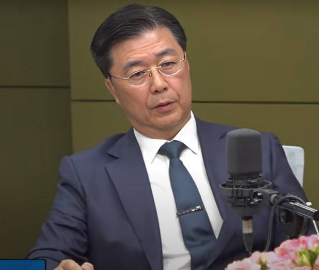 홍장원 전 국가정보원 1차장이 18일 CBS라디오 ‘김현정의 뉴스쇼’에 출연해 인터뷰를 하고 있다. (사진=CBS 유튜브 갈무리)