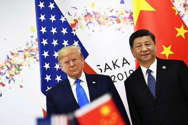 2019년 일본 오사카에서 열린 G20 정상회의에서 진행된 한중 양자회담 당시 도널드 트럼프 미국 대통령 당선인(왼쪽)과 시진핑 중국 국가주석. (사진=AFP)