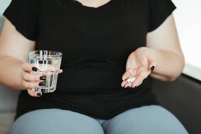 티르제파티드를 경구용 알약으로 매일 복용하도록 한 릴리의 오르포글리프론이 3상 임상시험에서 주사제와 맞먹는 약효를 보였다는 결과가 발표됐다.(기사와 직접적 관련 없는 자료사진) [사진= 게티이미지뱅크]
