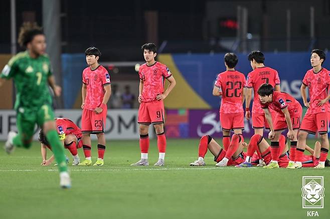 대한민국 17세 이하 축구대표팀이 아시안컵 4강에서 사우디에 석패했다. 종료 직전까지는 앞서고 있었으나 마지막에 다 뒤집어졌다. 이게 축구다. 소중한 경험을 했다. (대한축구협회 제공)