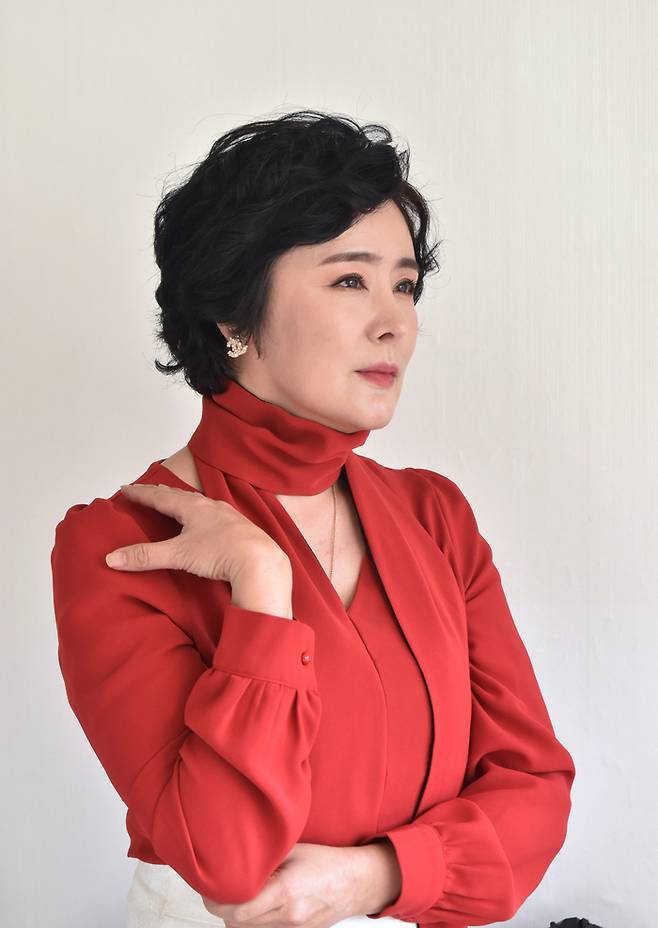 배우 이주화