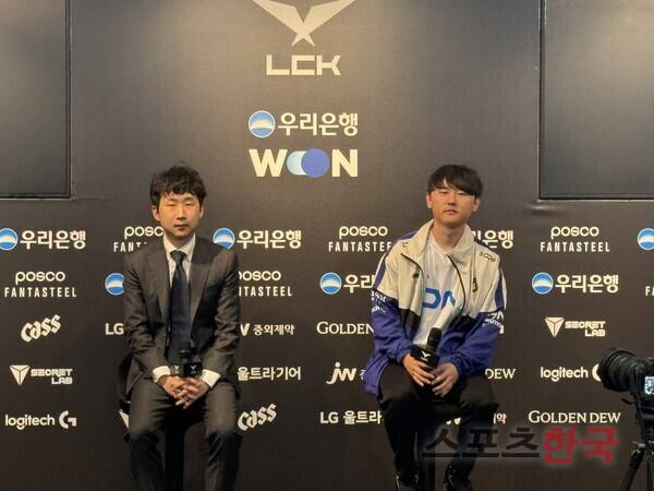 정민성 DNF 감독(왼쪽). ⓒ스포츠한국 심규현 기자