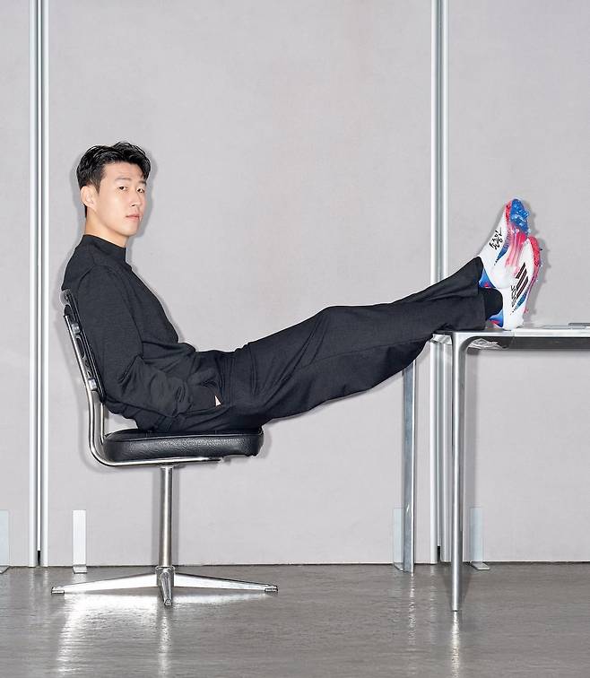 IMG_0396.jpeg [오피셜] 아디다스, 손흥민 시그니처 축구화 출시