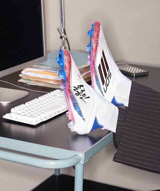 IMG_0398.jpeg [오피셜] 아디다스, 손흥민 시그니처 축구화 출시