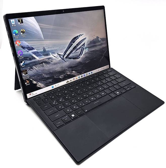 에이수스 ROG 플로우 Z13(ASUS ROG Flow Z13, GZ302) / 출처=IT동아