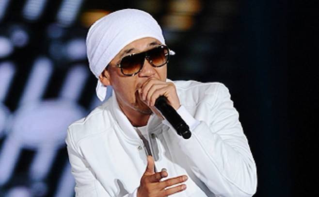 서울 마포경찰서는 이하늘을 정보통신망법상 명예훼손 혐의로 지난 7일 불구속 송치했다.사진은 가수 이하늘. /사진=한경DB