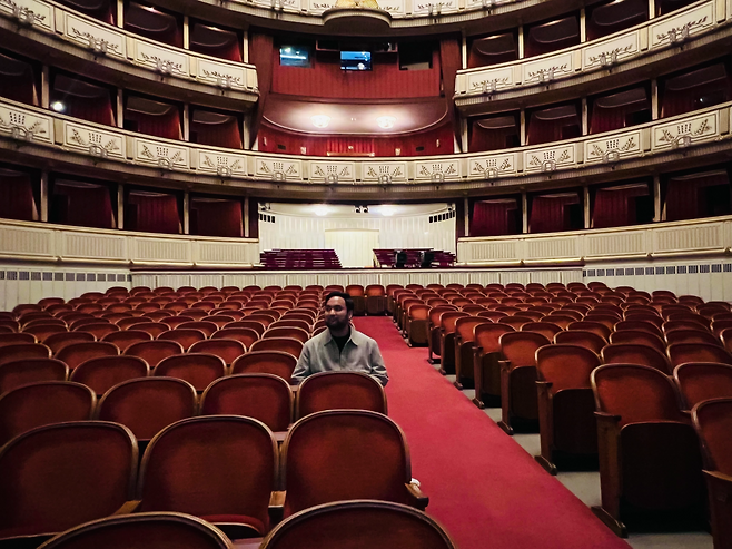 빈 국립오페라극장에서 만난 바리톤 박주성/고승희 기자