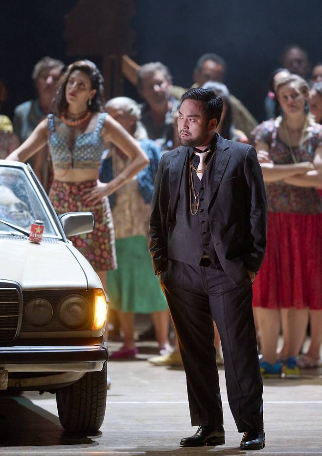 빈 국립오페라극장의 유일한 동양인 솔리스트 박주성이 출연한 ‘카르멘’ [빈 국립오페라극장 제공]