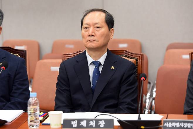 이완규 법제처장이 16일 서울 여의도 국회에서 열린 법제사법위원회의 기획재정부 장관 최상목 탄핵소추사건 조사 청문회에 출석하고 있다. 윤창원 기자