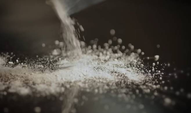 '그것이 알고싶다'에서 전 남자친구 집에서 사망한 간호조무사의 죽음을 둘러싼 진실을 파헤친다. SBS '그것이 알고 싶다' 예고 방송 화면 캡처