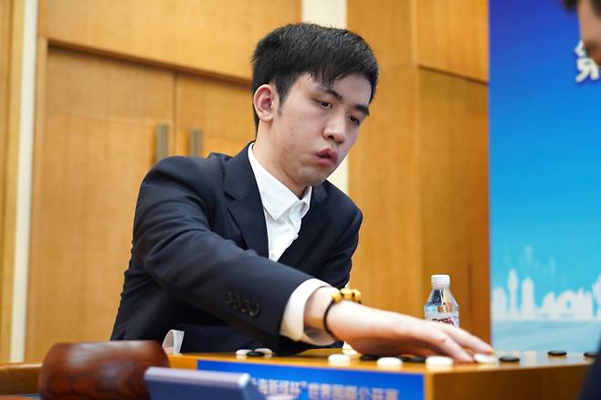2004년생 왕싱하오 9단이 메이저 세계대회 첫 우승을 차지했다. 한국기원 제공