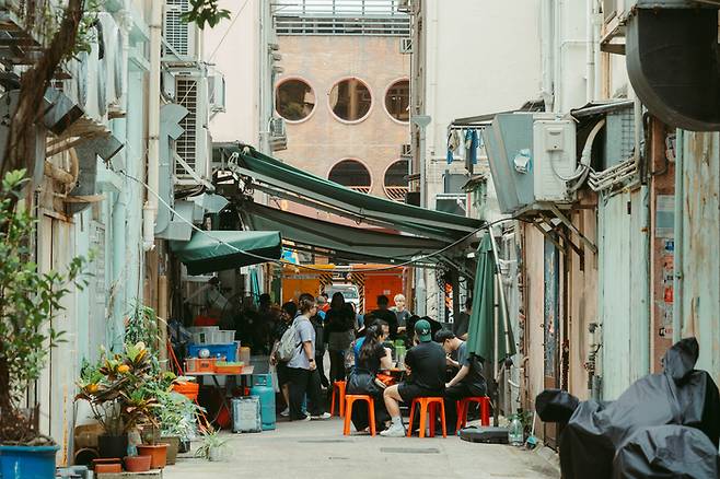 타이항의 인기 노점 빙키 / 사진 = 중앙북스
