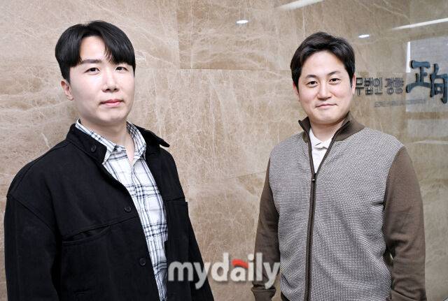 유튜브채널 '강앤박변호소'의 강호석(왼쪽)·박건호 변호사./송일섭 기자