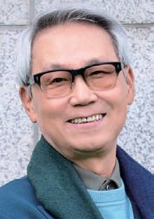 이근면 초대 인사혁신처장