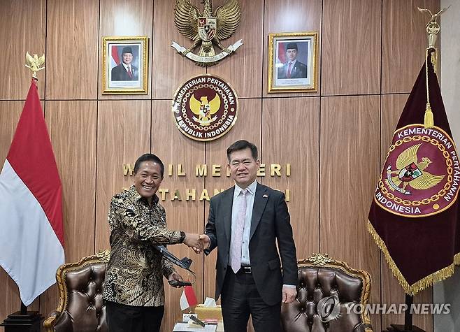 지난 3월 인도네시아를 방문한 석종건 방위사업청장