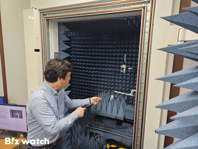 홈 무선 환경 시험실 내부 모습이다./사진=김동훈 기자