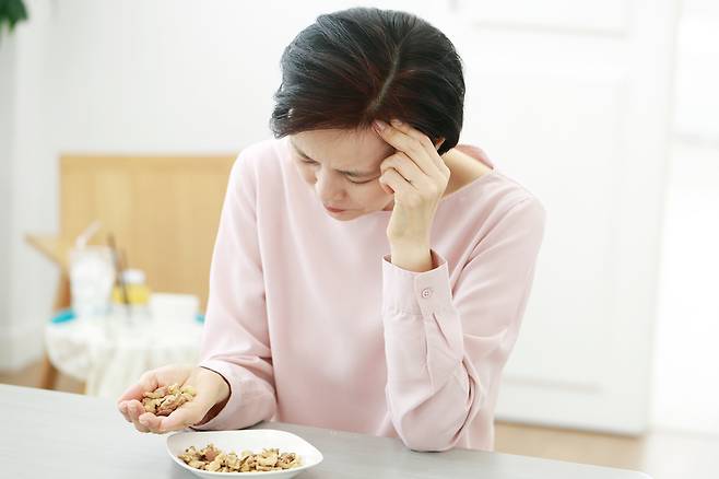 췌장암은 9780건(2022년)으로 국내 10대 암이다. 흡연-음주율이 높은 남자 환자가 5085명이지만, 여자도 4695명이나 됐다.  [사진=클립아트코리아]