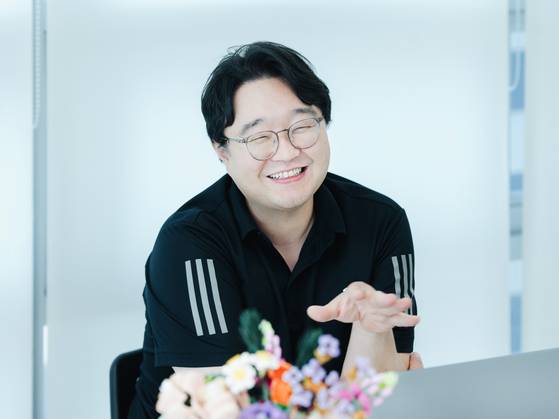 비크닉과 인터뷰를 진행한 심경진 포스텔러 대표. 포스텔러