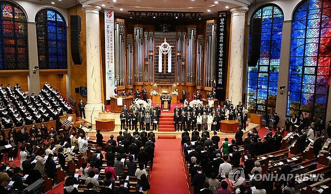 2025 한국교회 부활절 연합예배 (서울=연합뉴스) 20일 서울 강남구 광림교회에서 '2025 한국교회 부활절 연합예배'가 열리고 있다. 2025.4.20 [국회사진기자단]