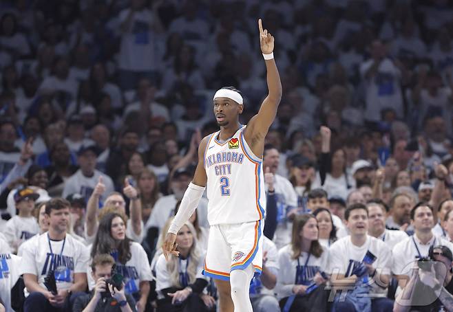 샤이 길저스 알렉산더는 개인 첫 NBA 정규리그 MVP 수상에 도전한다. ⓒ 로이터=뉴스1