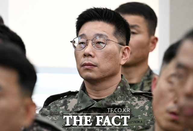 조성현 육군 수도방위사령부 제1경비단장(대령)이 21일 내란 우두머리 혐의를 받는 윤석열 전 대통령의 2차 공판에 증인으로 출석해 '12·3 비상계엄' 당일 이진우 전 수방사령관으로부터 '국회에서 의원들을 끌어내라'는 지시를 받았다고 재차 증언했다. /박헌우 기자