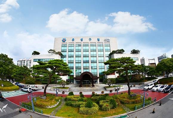 유성구청 전경[사진=유성구]