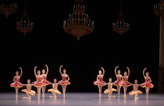 '주제와 변주' 중에서.                                 [사진 Rosalie O’Connor]