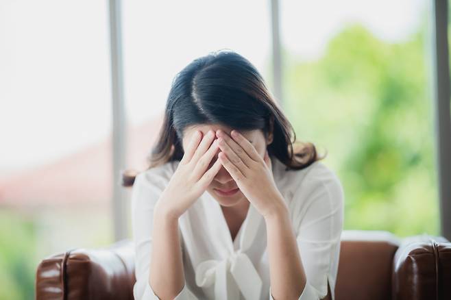 30대 직장인 A씨는 최근 챗 GPT를 통해 직장에 대한 고민을 털어놨다. /사진=이미지투데이