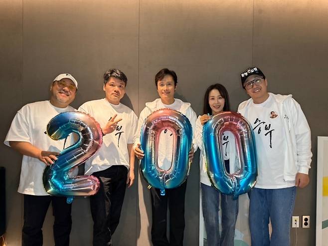 바이포엠스튜디오 제공