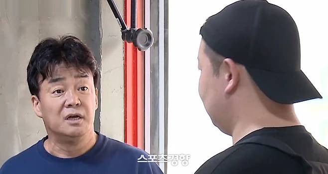 SBS 예능 ‘골목식당’에 출연한 백종원. SBS 방송화면