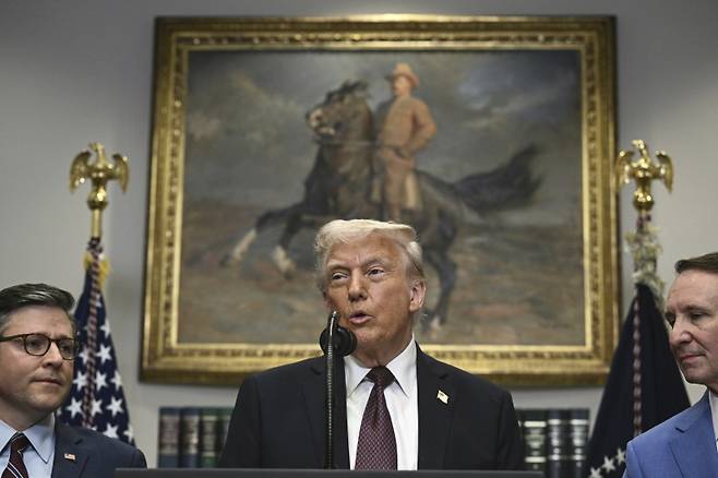 트럼프발 관세 전쟁이 세계시장을 흔들고 있다. [사진 | 뉴시스]