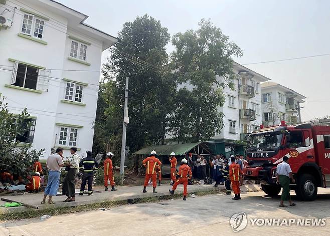 네피도 지진 피해 지역 [EPA 연합뉴스 자료사진. 재배포 및 판매 금지]