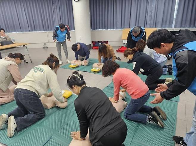 심폐소생술 교육.