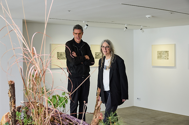 비무장지대(DMZ)의 토양과 생태를 주제로 제작한 ‘보이지 않는 풍경’.